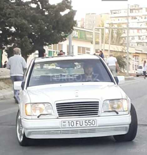 Mercedes E 280 1994, 198,000 km - 2.8 l - Bakı