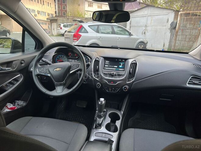Chevrolet Cruze 2017, 135,000 km - 1.4 l - Bakı