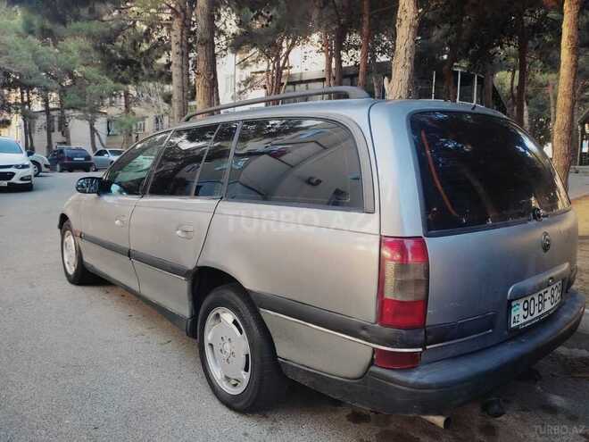 Opel Omega 1995, 325,689 km - 2.0 л - Bakı