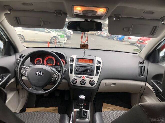 Kia Ceed 2007, 196,000 km - 1.6 л - Bakı