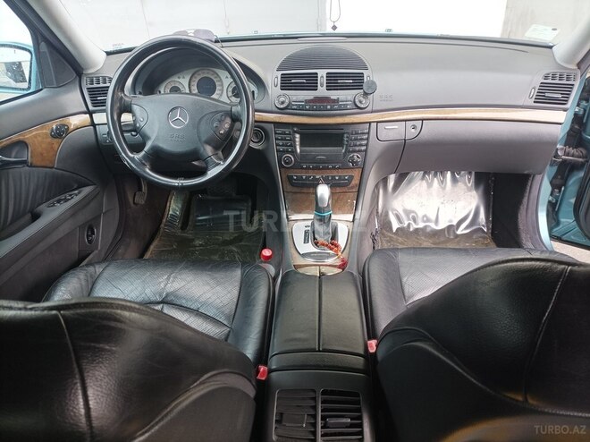 Mercedes E 320 2002, 358,000 km - 3.2 л - Bakı
