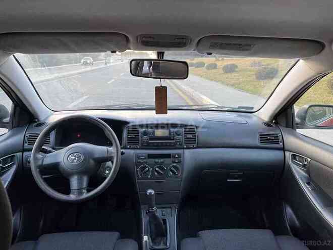 Toyota Corolla 2005, 174,000 km - 1.4 l - Bakı