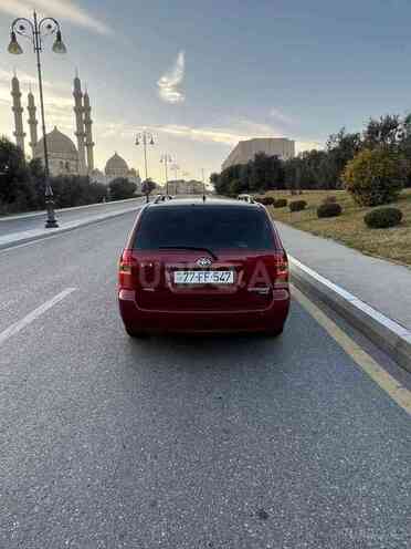 Toyota Corolla 2005, 174,000 km - 1.4 l - Bakı