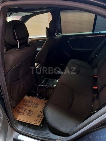 Mercedes C 240 2002, 380,000 km - 2.4 l - Bakı
