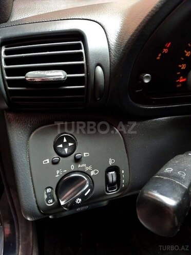 Mercedes C 240 2002, 380,000 km - 2.4 l - Bakı