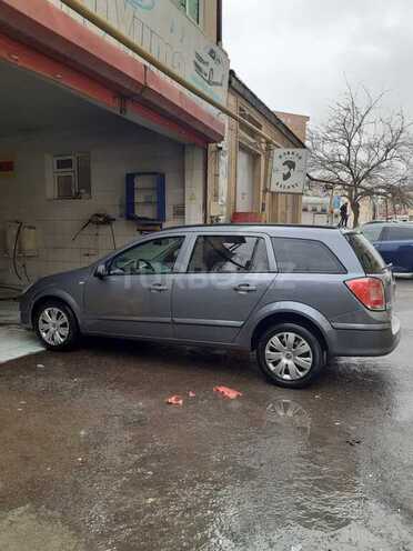Opel Astra 2005, 172,000 km - 1.4 l - Bakı