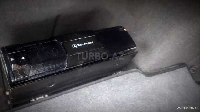 Mercedes E 240 1997, 410,000 km - 2.4 l - Bakı