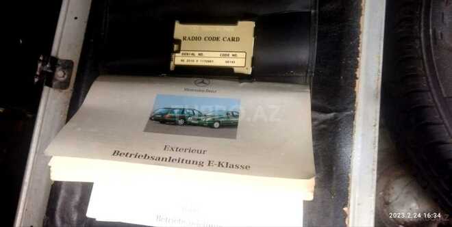 Mercedes E 240 1997, 410,000 km - 2.4 l - Bakı