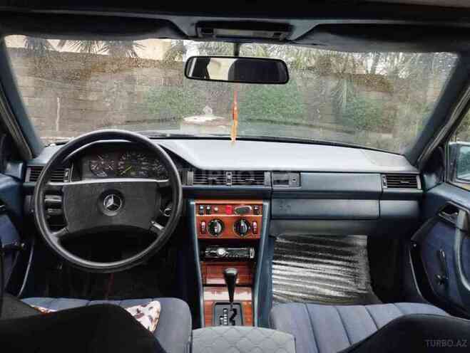 Mercedes E 230 1990, 500,000 km - 2.3 л - Astara