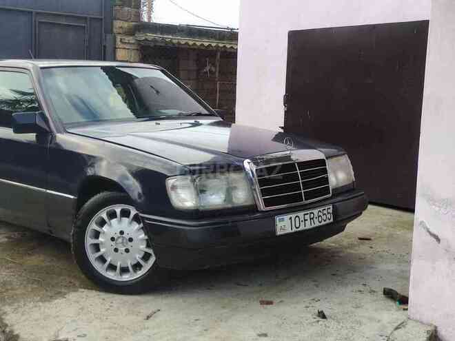 Mercedes E 230 1990, 500,000 km - 2.3 л - Astara