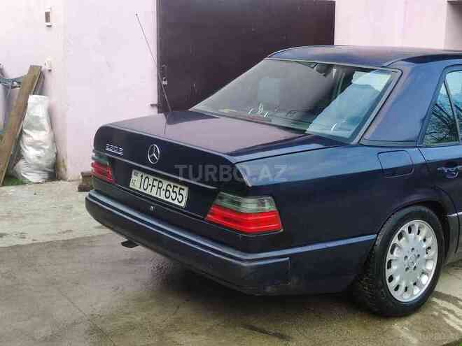 Mercedes E 230 1990, 500,000 km - 2.3 л - Astara
