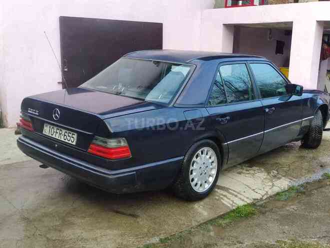 Mercedes E 230 1990, 500,000 km - 2.3 л - Astara