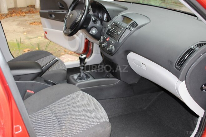 Kia Ceed 2008, 129,000 km - 1.4 l - Bakı