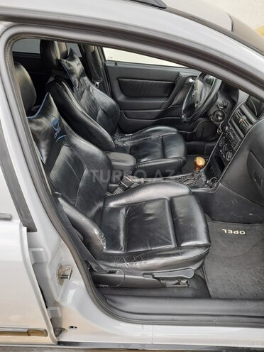 Opel Astra 2000, 323,000 km - 2.0 l - Bakı