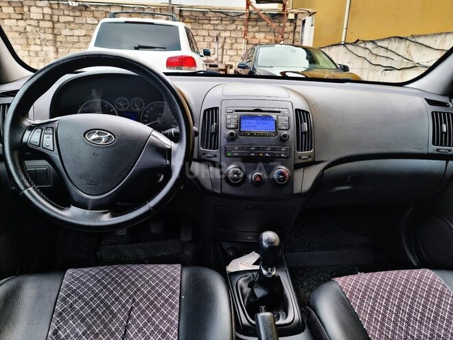 Hyundai i30 2010, 210,000 km - 1.4 l - Bakı