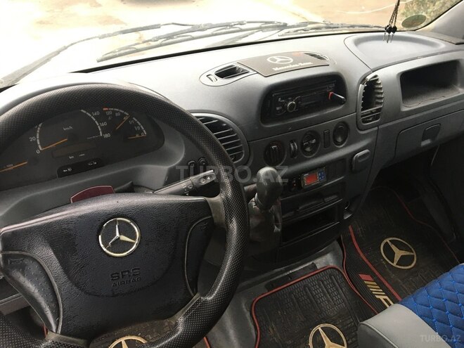 Mercedes Sprinter 319 2005, 289,635 km - 2.2 л - Qazax