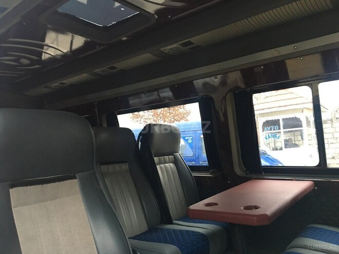 Mercedes Sprinter 319 2005, 289,635 km - 2.2 л - Qazax