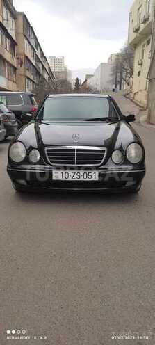 Mercedes E 220 2001, 400,000 km - 2.2 l - Bakı