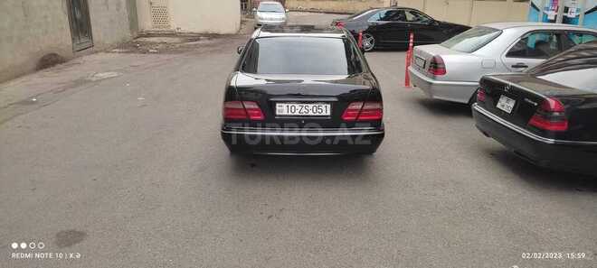 Mercedes E 220 2001, 400,000 km - 2.2 l - Bakı