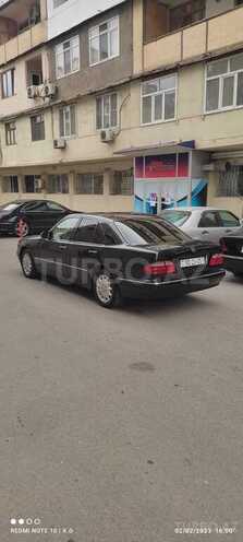 Mercedes E 220 2001, 400,000 km - 2.2 l - Bakı
