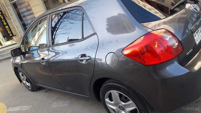 Toyota Auris 2008, 182,000 km - 1.4 l - Bakı