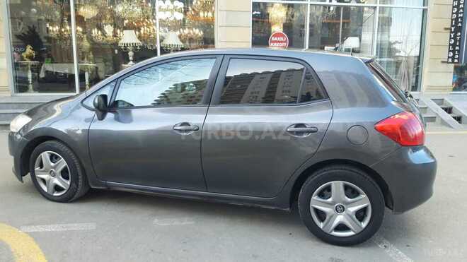 Toyota Auris 2008, 182,000 km - 1.4 l - Bakı
