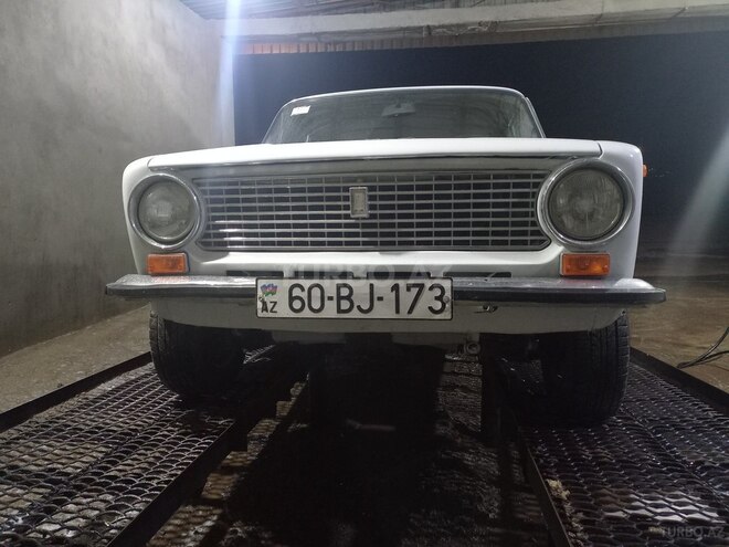 LADA (VAZ) 21011 1985, 126,000 km - 1.2 л - Tovuz