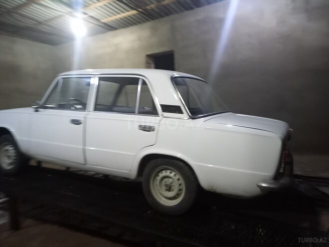 LADA (VAZ) 21011 1985, 126,000 km - 1.2 л - Tovuz
