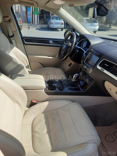 Volkswagen Touareg 2011, 370,000 km - 3.6 л - Bakı
