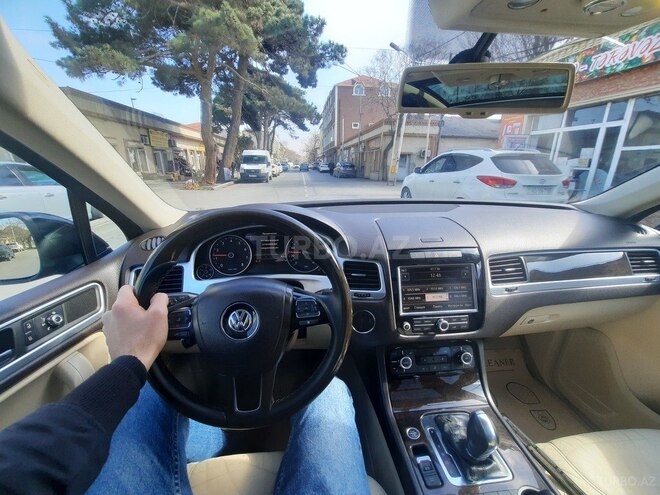 Volkswagen Touareg 2011, 370,000 km - 3.6 л - Bakı