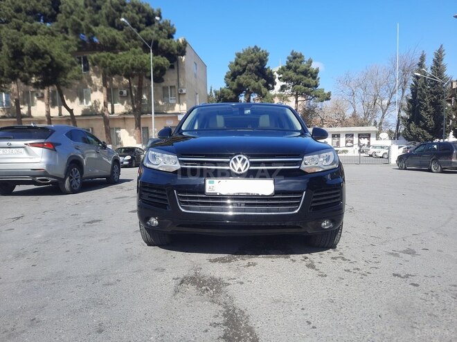 Volkswagen Touareg 2011, 370,000 km - 3.6 л - Bakı