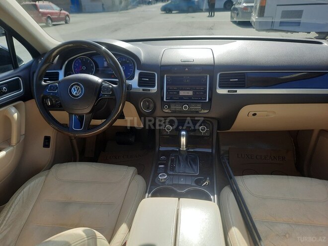 Volkswagen Touareg 2011, 370,000 km - 3.6 л - Bakı