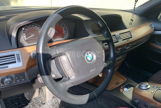 BMW 740 2006, 270,000 km - 4.0 l - Bakı