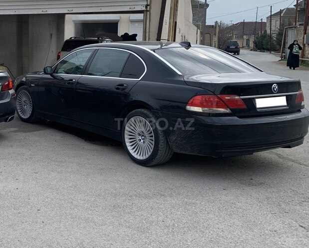 BMW 740 2006, 270,000 km - 4.0 l - Bakı