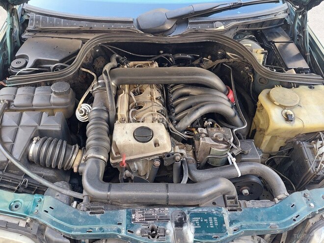 Mercedes C 250 1999, 572,000 km - 2.5 l - Bakı