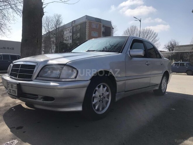 Mercedes E 220 1998, 490,000 km - 2.2 л - Ağcabədi