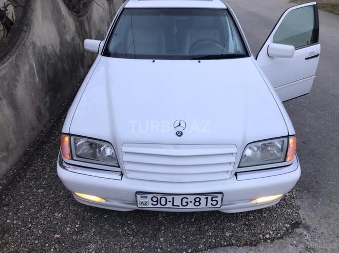 Mercedes C 230 1999, 503,984 km - 2.3 l - Quba