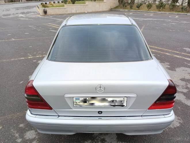 Mercedes C 180 1999, 286,000 km - 1.8 л - Bakı