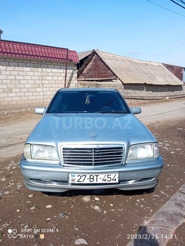 Mercedes C 180 1994, 205,000 km - 1.8 л - Goranboy