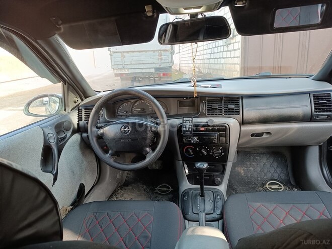 Opel Vectra 2000, 545,000 km - 1.6 л - Qazax