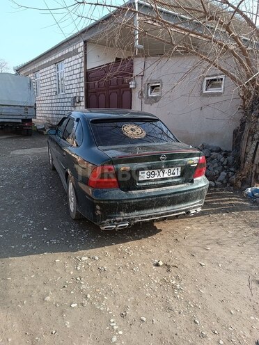 Opel Vectra 2000, 545,000 km - 1.6 л - Qazax