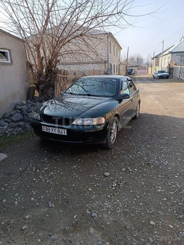Opel Vectra 2000, 545,000 km - 1.6 л - Qazax