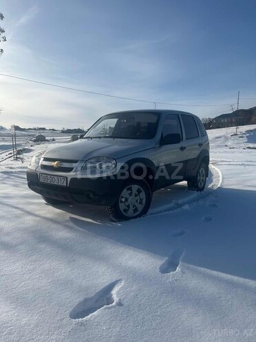 Chevrolet Niva 2013, 100,100 km - 1.7 l - Gədəbəy