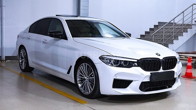 BMW 530 2017, 26,000 km - 2.0 л - Bakı