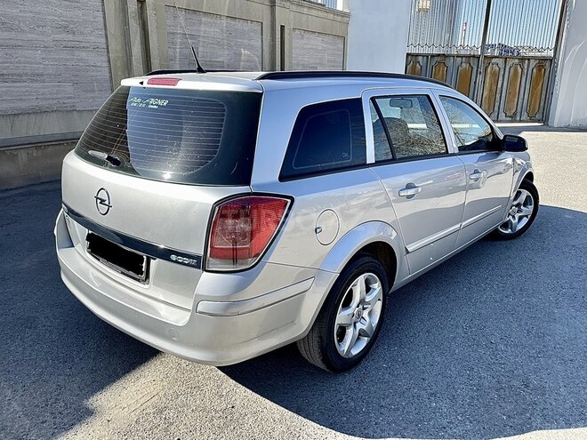 Opel Astra 2008, 190,000 km - 1.3 л - Bakı