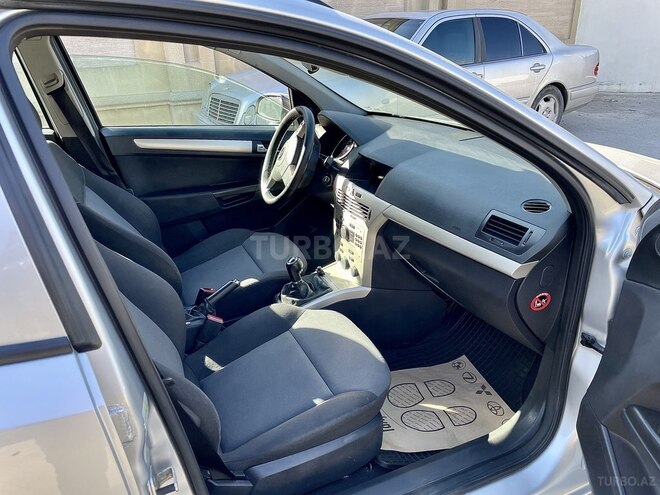Opel Astra 2008, 190,000 km - 1.3 л - Bakı