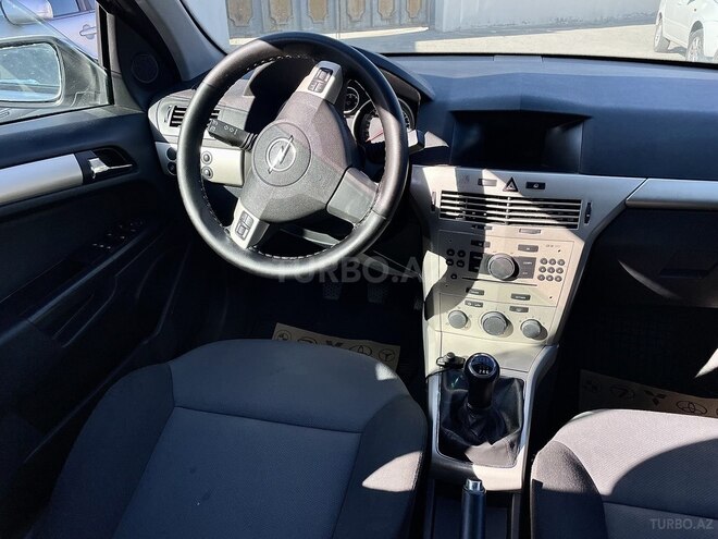Opel Astra 2008, 190,000 km - 1.3 л - Bakı