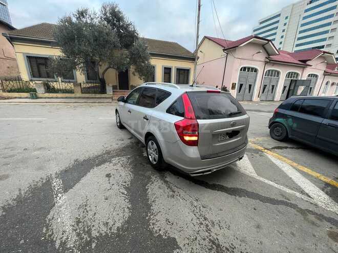 Kia Ceed 2009, 250,000 km - 1.4 l - Bakı