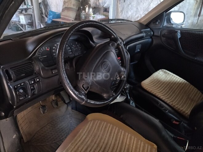 Opel Astra 1997, 450,000 km - 1.6 l - Zaqatala