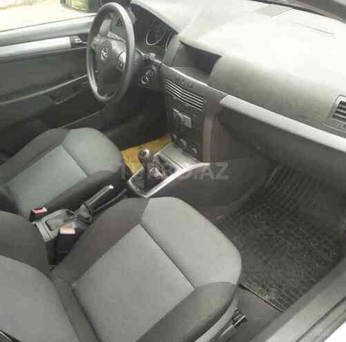 Opel Astra 2005, 212,000 km - 1.4 л - İmişli
